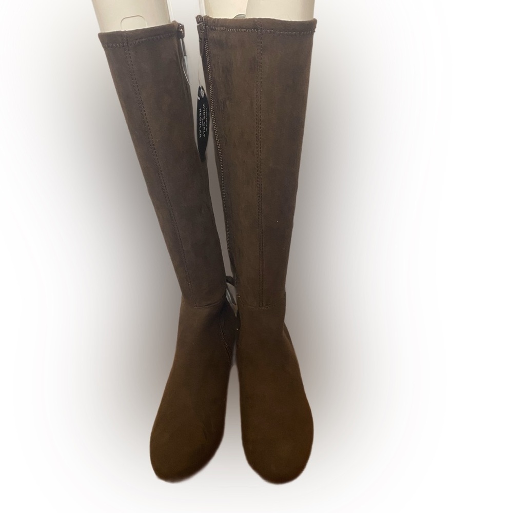 NWT Macy’s Charter Club Brown Boots